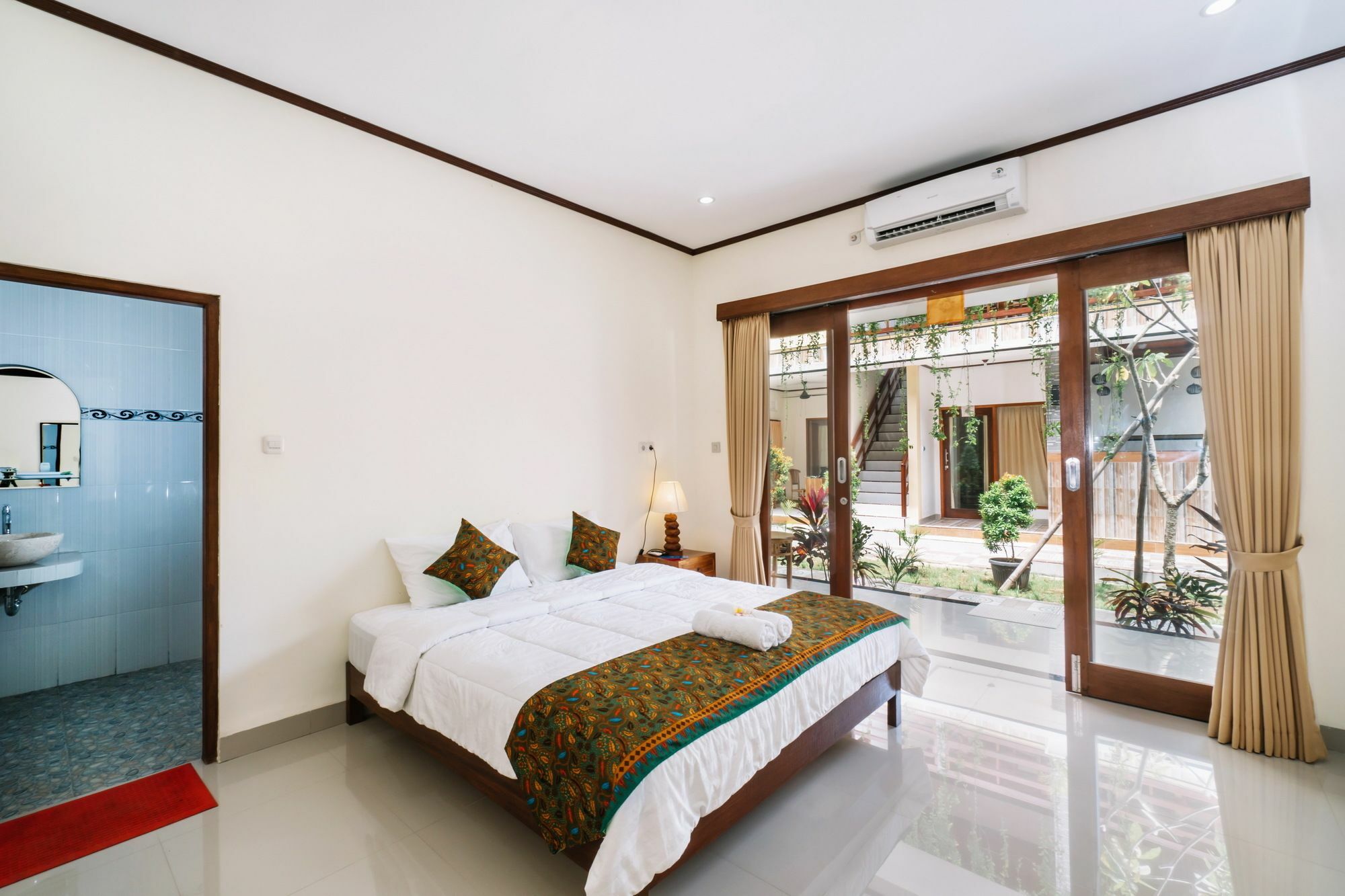 Sari Nusa Inn Nusa Lembongan  Bagian luar foto